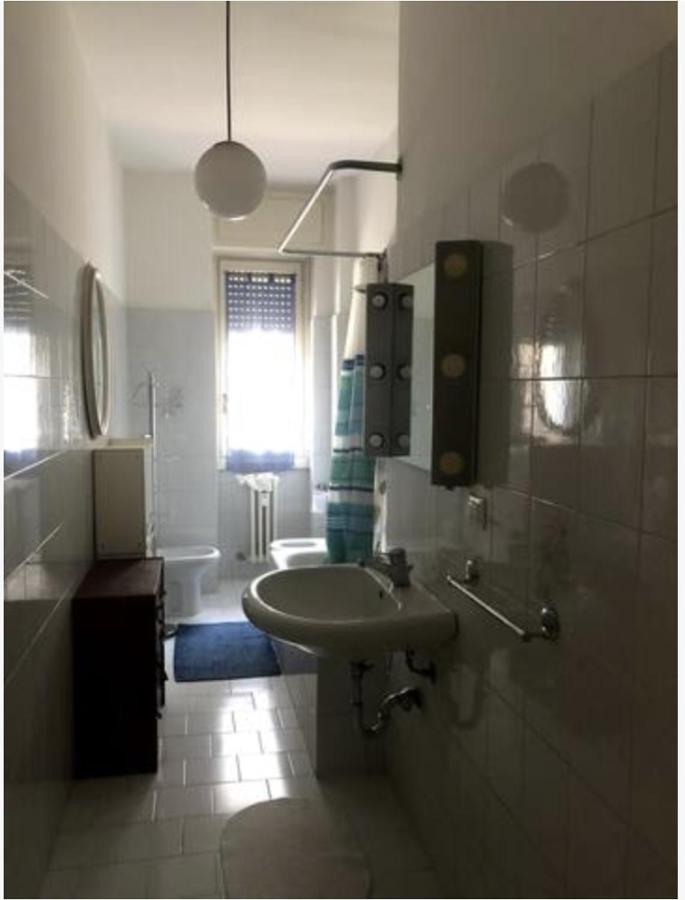 מילאנו Camera In Via Tolstoi מראה חיצוני תמונה