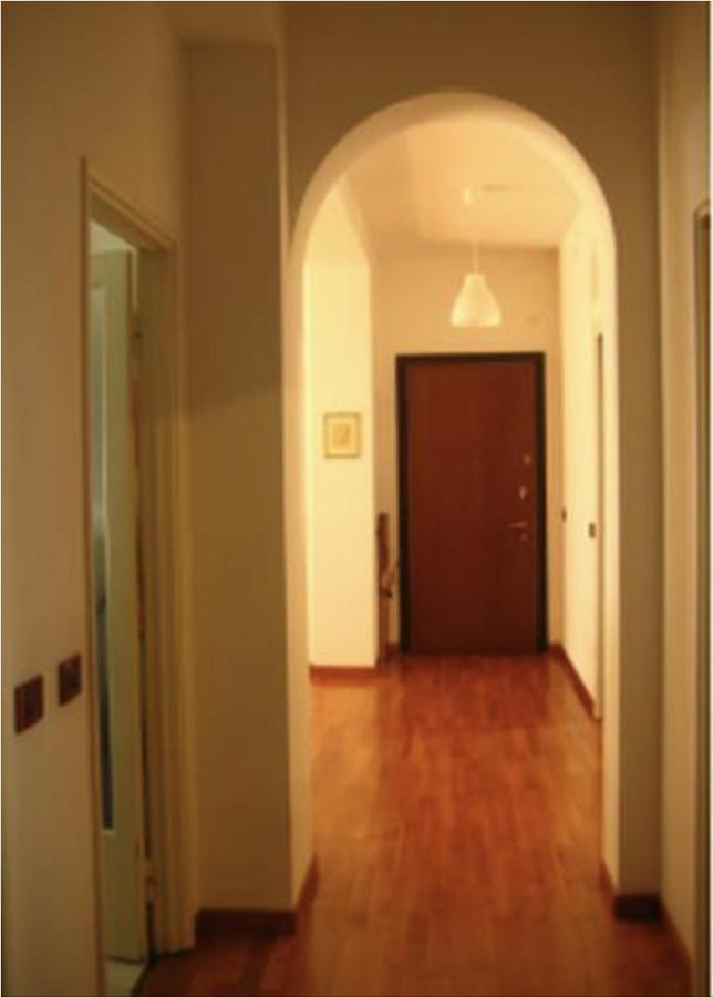 מילאנו Camera In Via Tolstoi מראה חיצוני תמונה